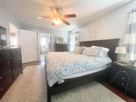 Tiny photo for 1745 Whitfield Drive, Bedford, VA 24523 (MLS # 364404)