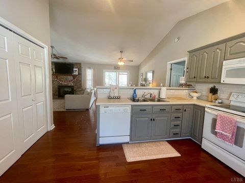 Tiny photo for 1745 Whitfield Drive, Bedford, VA 24523 (MLS # 364404)