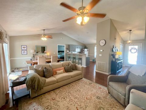 Tiny photo for 1745 Whitfield Drive, Bedford, VA 24523 (MLS # 364404)