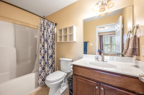 Tiny photo for 1810 Broadway Street #211, Lynchburg, VA 24501 (MLS # 364355)