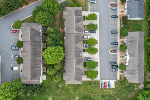 Tiny photo for 1810 Broadway Street #211, Lynchburg, VA 24501 (MLS # 364355)