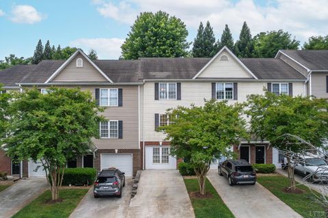 Tiny photo for 1810 Broadway Street #211, Lynchburg, VA 24501 (MLS # 364355)