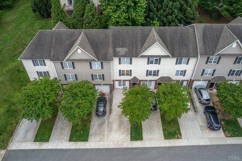 Tiny photo for 1810 Broadway Street #211, Lynchburg, VA 24501 (MLS # 364355)