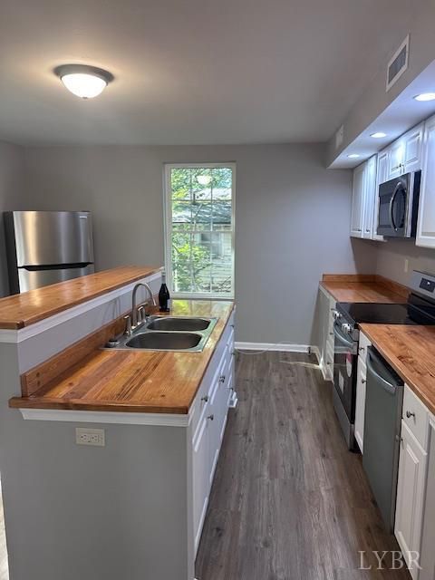 Tiny photo for 2346 Aragon St, Lynchburg, VA 24501 (MLS # 362253)