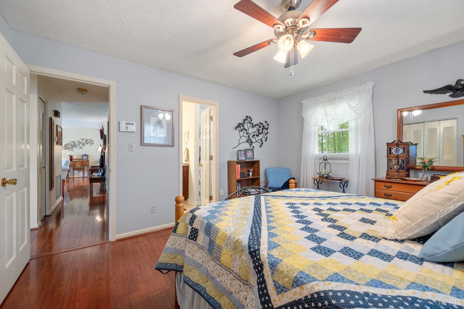 107 Forest Park Drive, Forest, Virginia image 18