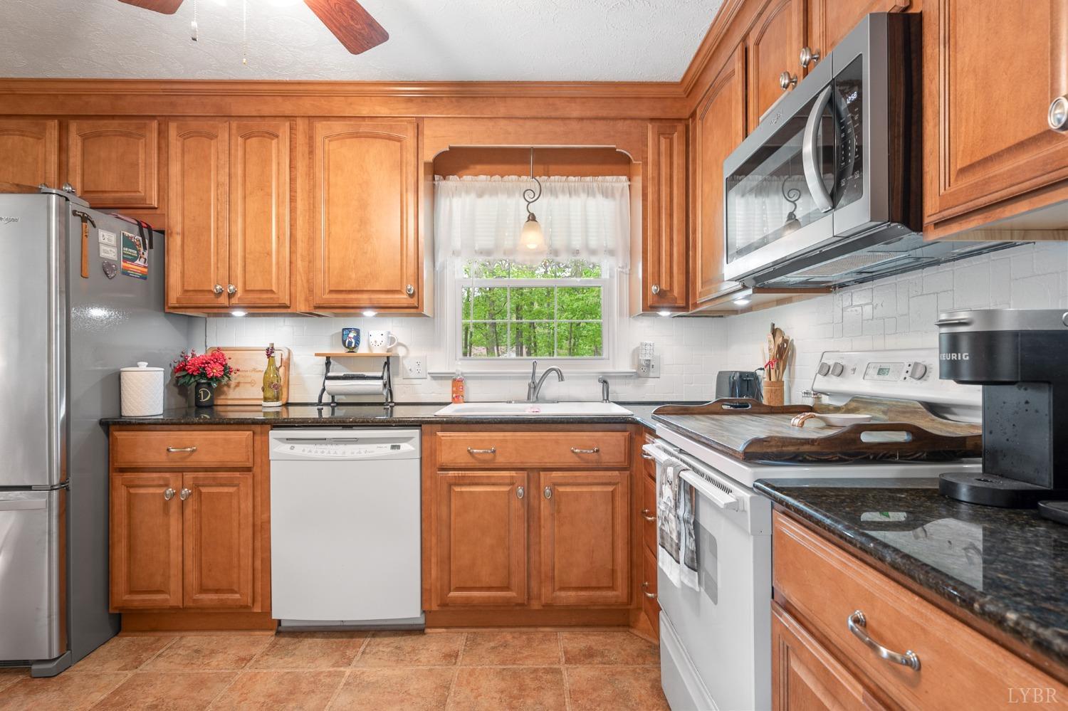 107 Forest Park Drive, Forest, Virginia image 13