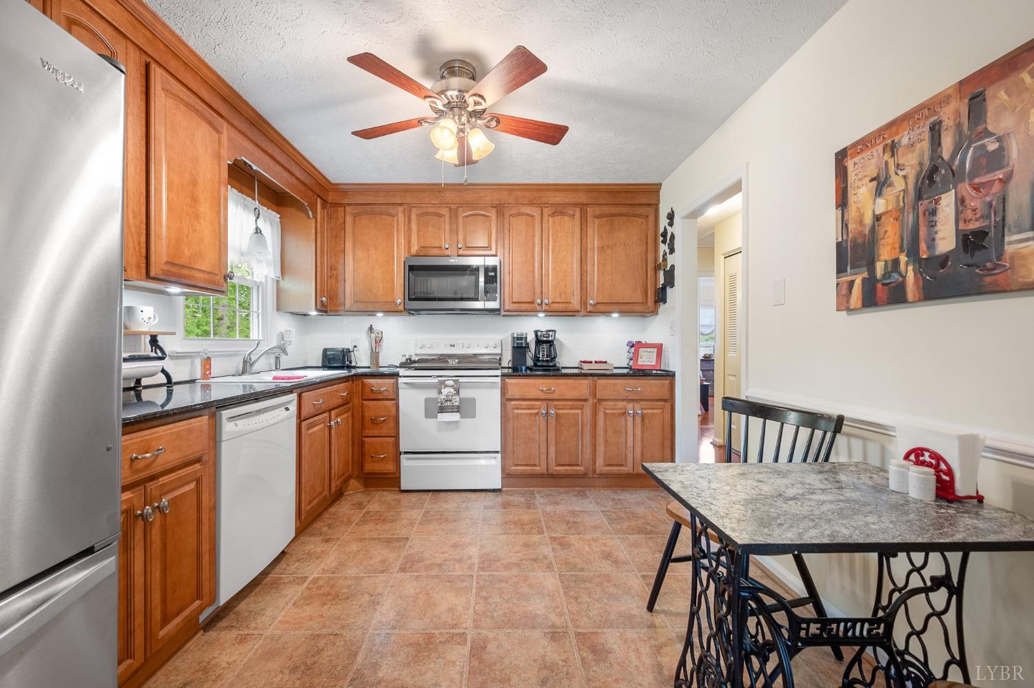 107 Forest Park Drive, Forest, Virginia image 12