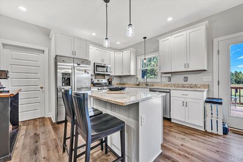 Tiny photo for 1385 Wheeler Road, Lynchburg, VA 24504 (MLS # 362348)