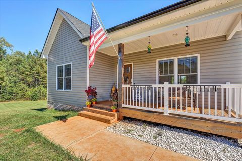 Tiny photo for 1385 Wheeler Road, Lynchburg, VA 24504 (MLS # 362348)