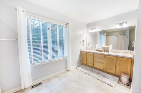 Tiny photo for 201 Mallard Drive, Lynchburg, VA 24503 (MLS # 362490)