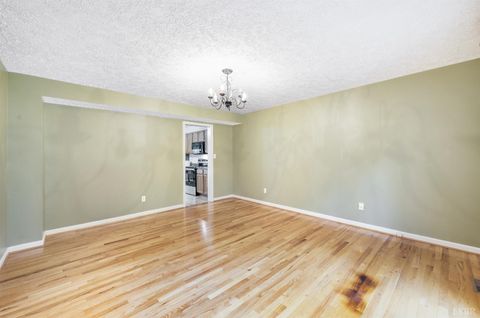 Tiny photo for 201 Mallard Drive, Lynchburg, VA 24503 (MLS # 362490)
