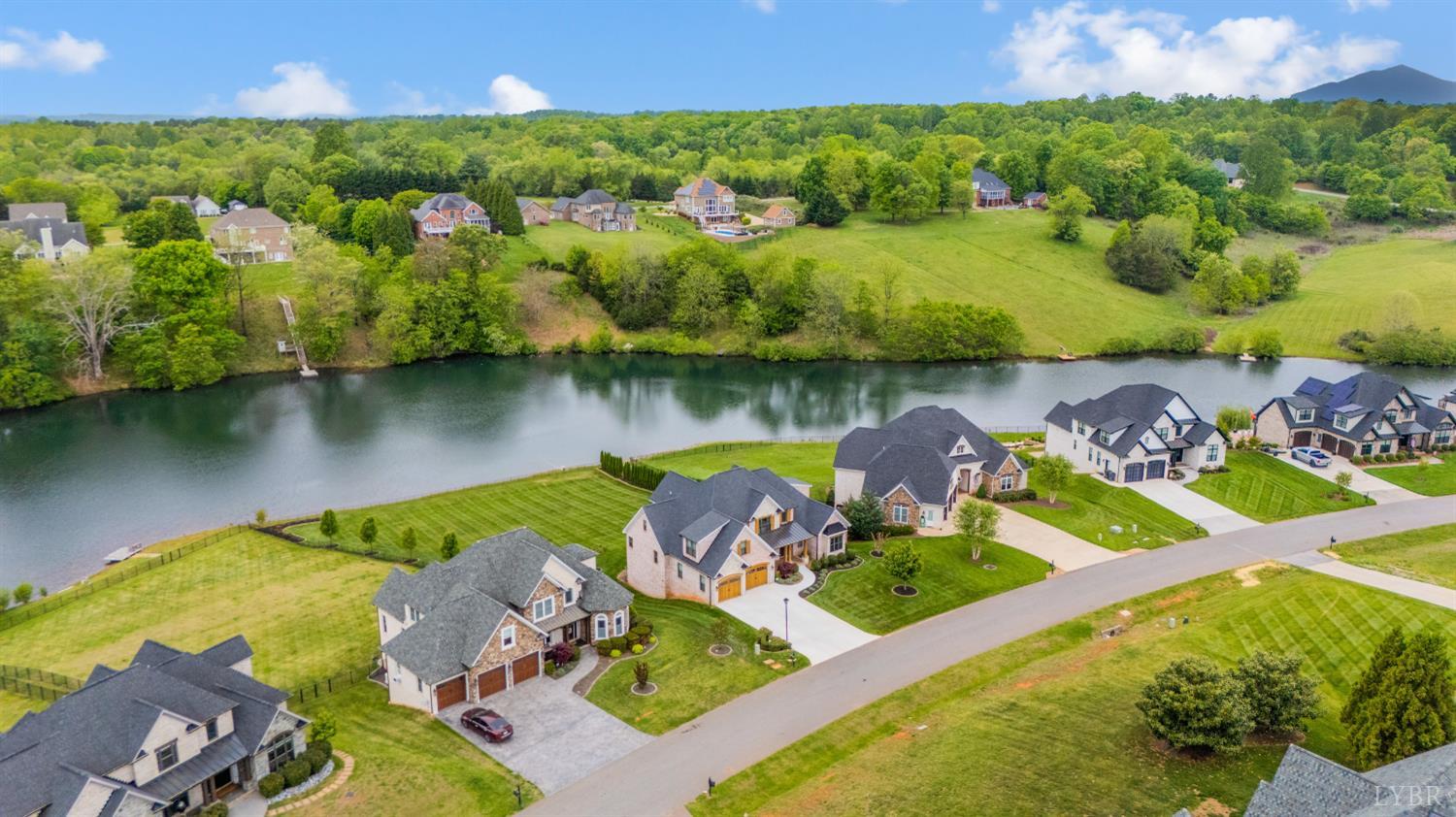 Forest, Virginia, 24551, United States, 5 Bedrooms Bedrooms, ,4 BathroomsBathrooms,Residential,Active,2041620