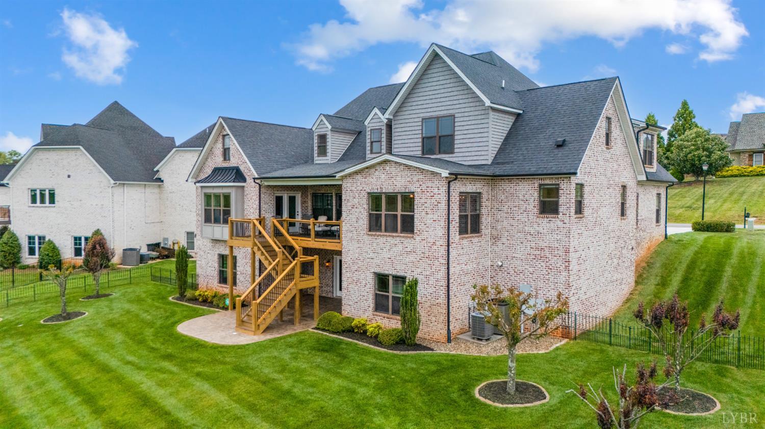 Forest, Virginia, 24551, United States, 5 Bedrooms Bedrooms, ,4 BathroomsBathrooms,Residential,Active,2041620