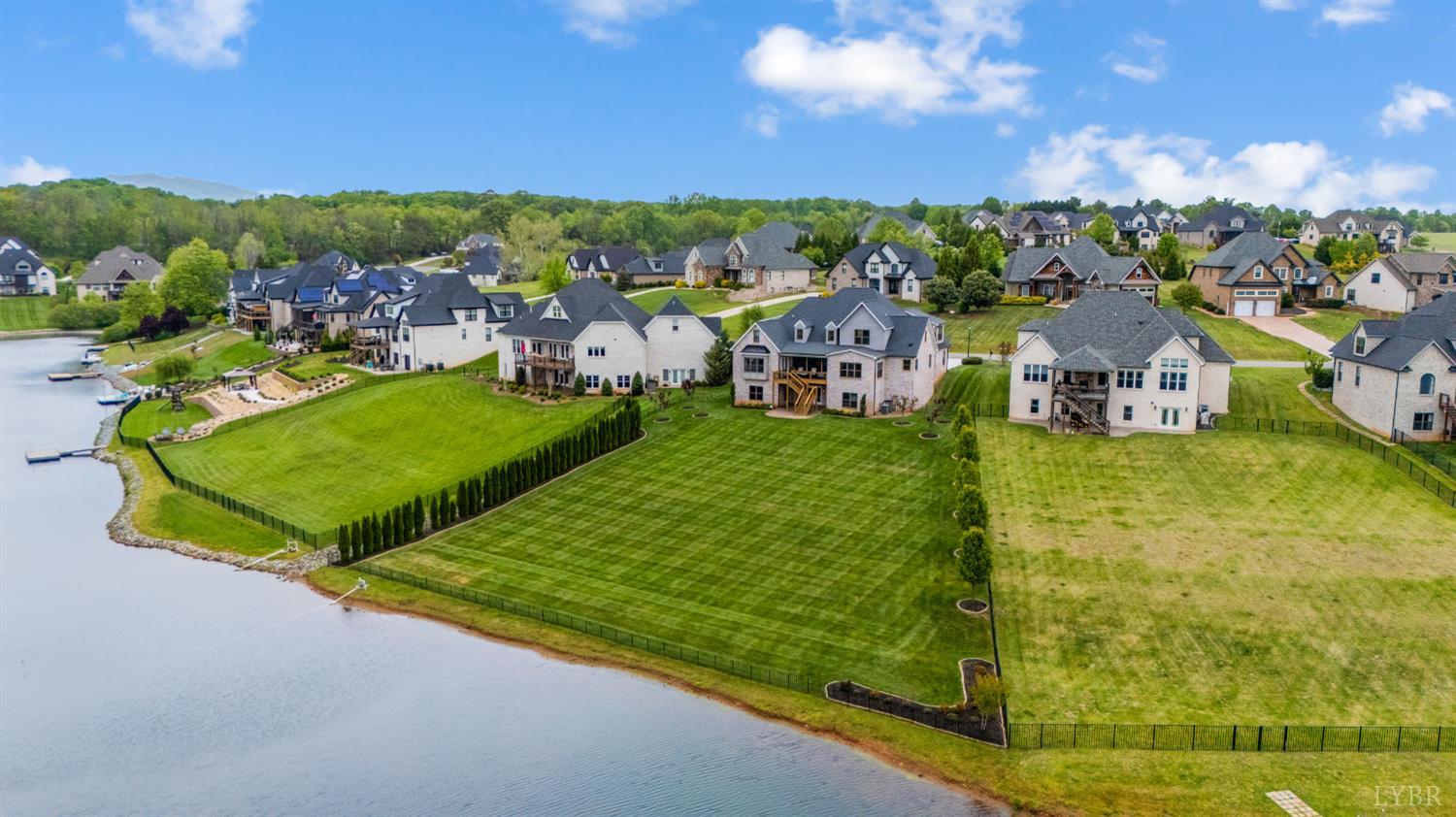 Forest, Virginia, 24551, United States, 5 Bedrooms Bedrooms, ,4 BathroomsBathrooms,Residential,Active,2041620
