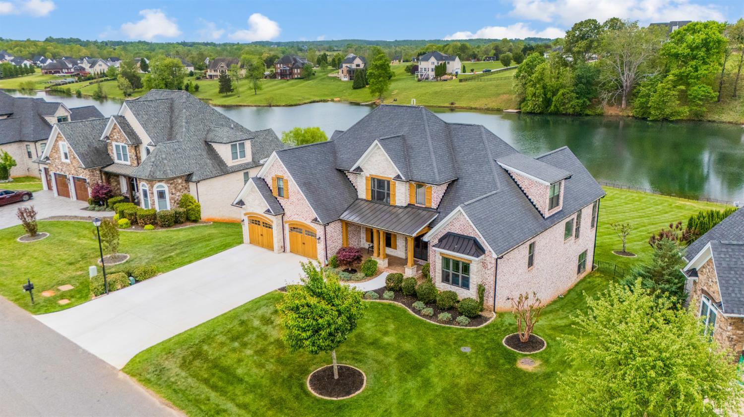 Forest, Virginia, 24551, United States, 5 Bedrooms Bedrooms, ,4 BathroomsBathrooms,Residential,Active,2041620