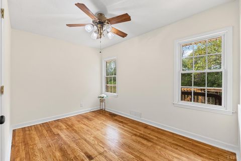 Tiny photo for 1034 Oakmont Circle Cir, Lynchburg, VA 24502 (MLS # 362418)