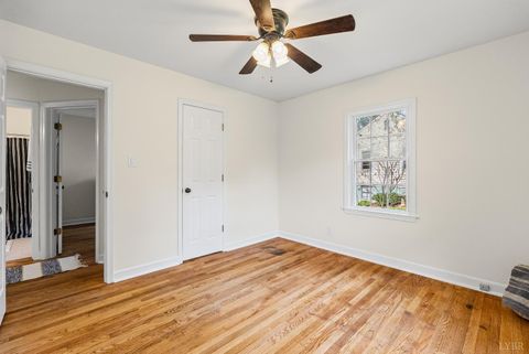 Tiny photo for 1034 Oakmont Circle Cir, Lynchburg, VA 24502 (MLS # 362418)