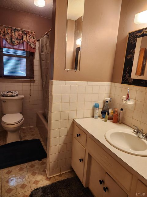 Tiny photo for 155 Wellington Drive, Lynchburg, VA 24502 (MLS # 362491)