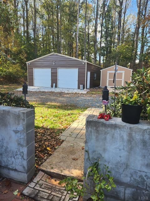 Tiny photo for 155 Wellington Drive, Lynchburg, VA 24502 (MLS # 362491)