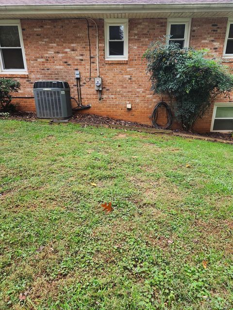Tiny photo for 155 Wellington Drive, Lynchburg, VA 24502 (MLS # 362491)