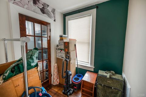 Tiny photo for 301 Oakridge Boulevard, Lynchburg, VA 24502 (MLS # 363019)