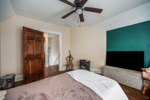 Tiny photo for 301 Oakridge Boulevard, Lynchburg, VA 24502 (MLS # 363019)