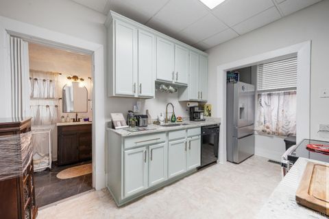 Tiny photo for 301 Oakridge Boulevard, Lynchburg, VA 24502 (MLS # 363019)