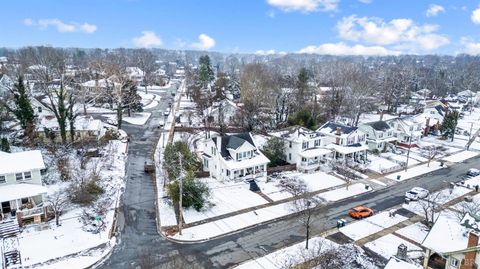 Tiny photo for 301 Oakridge Boulevard, Lynchburg, VA 24502 (MLS # 363019)