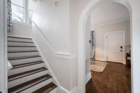 Tiny photo for 301 Oakridge Boulevard, Lynchburg, VA 24502 (MLS # 363019)