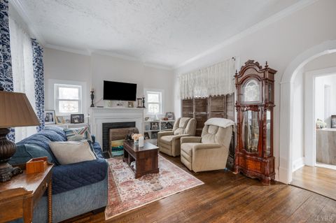 Tiny photo for 301 Oakridge Boulevard, Lynchburg, VA 24502 (MLS # 363019)