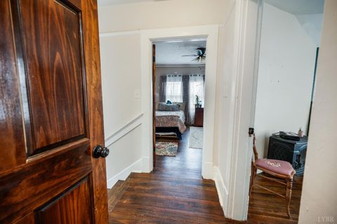 Tiny photo for 301 Oakridge Boulevard, Lynchburg, VA 24502 (MLS # 363019)