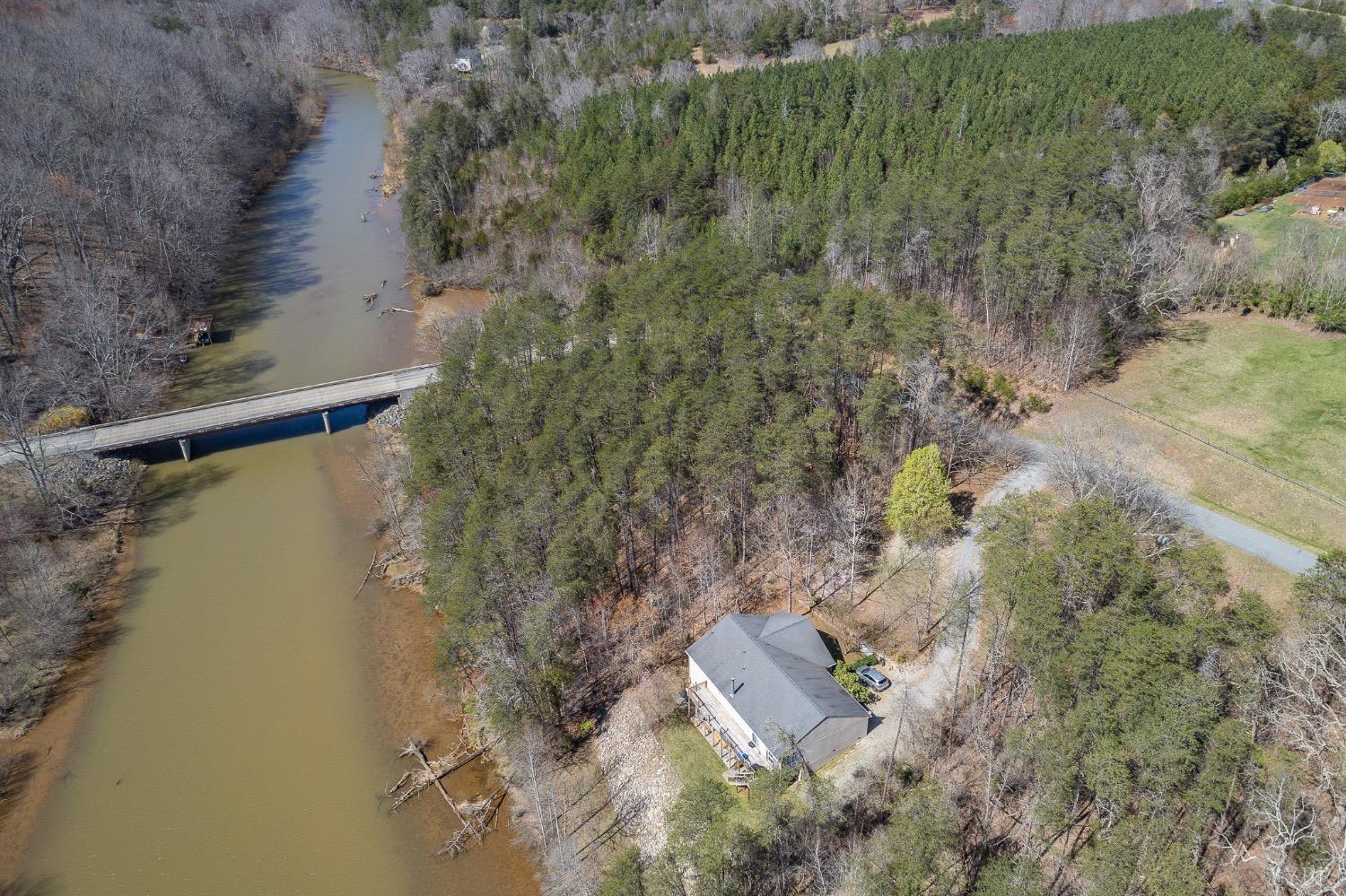 Inlet Drive, Wirtz, Virginia image 10