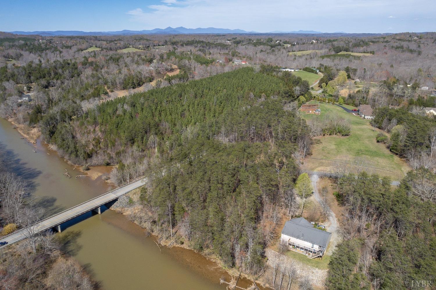 Inlet Drive, Wirtz, Virginia image 11