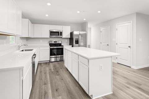 Tiny photo for 41 Kade Court, Lynchburg, VA 24502 (MLS # 362465)