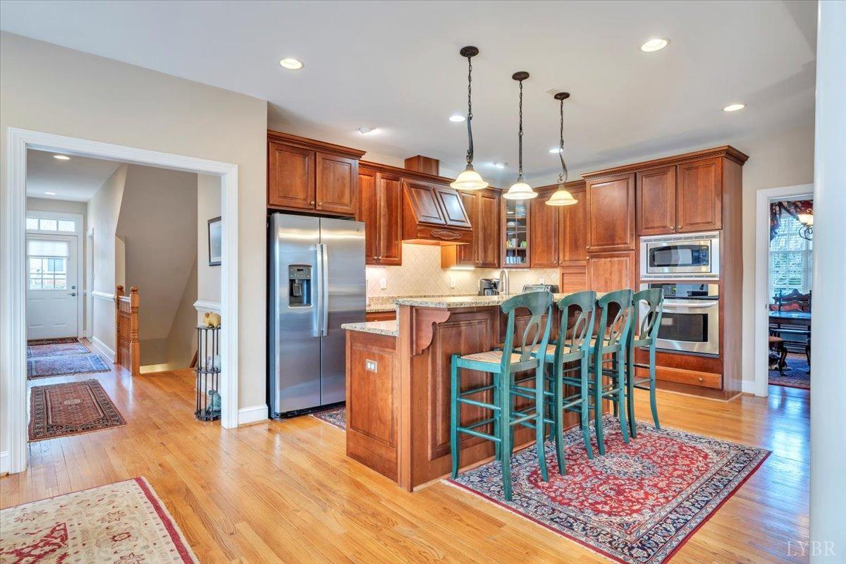 Lynchburg, Virginia 24503, United States, 4 Bedrooms Bedrooms, ,5 BathroomsBathrooms,Residential,Active,86838