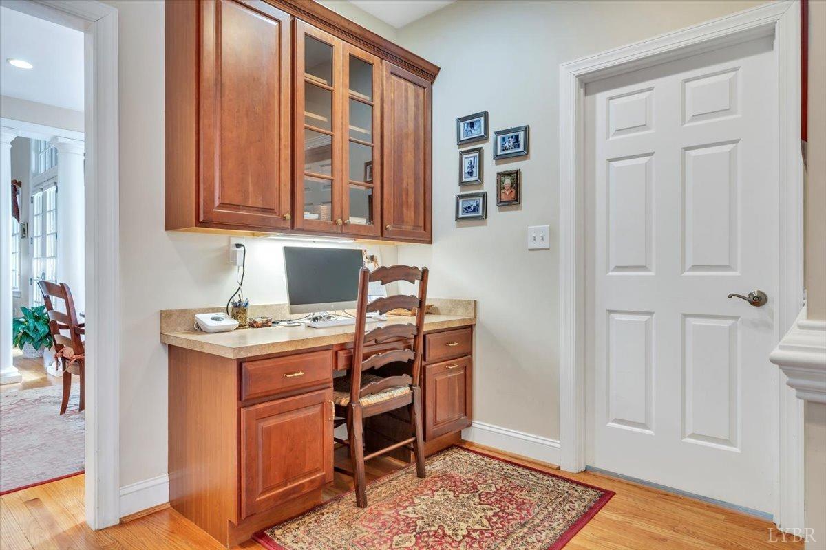 Lynchburg, Virginia 24503, United States, 4 Bedrooms Bedrooms, ,5 BathroomsBathrooms,Residential,Active,86838