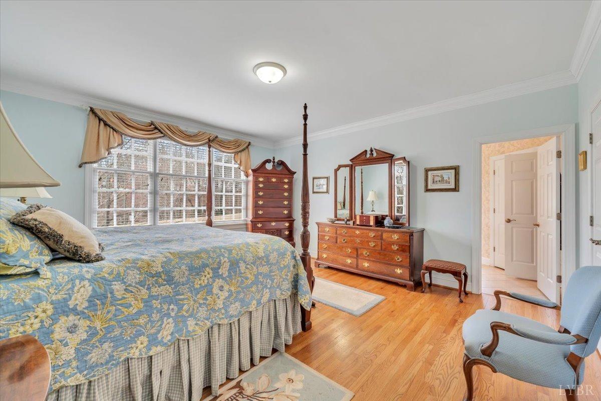 Lynchburg, Virginia 24503, United States, 4 Bedrooms Bedrooms, ,5 BathroomsBathrooms,Residential,Active,86838