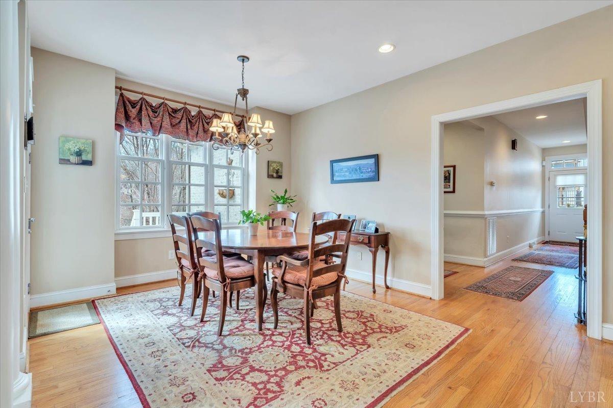 Lynchburg, Virginia 24503, United States, 4 Bedrooms Bedrooms, ,5 BathroomsBathrooms,Residential,Active,86838