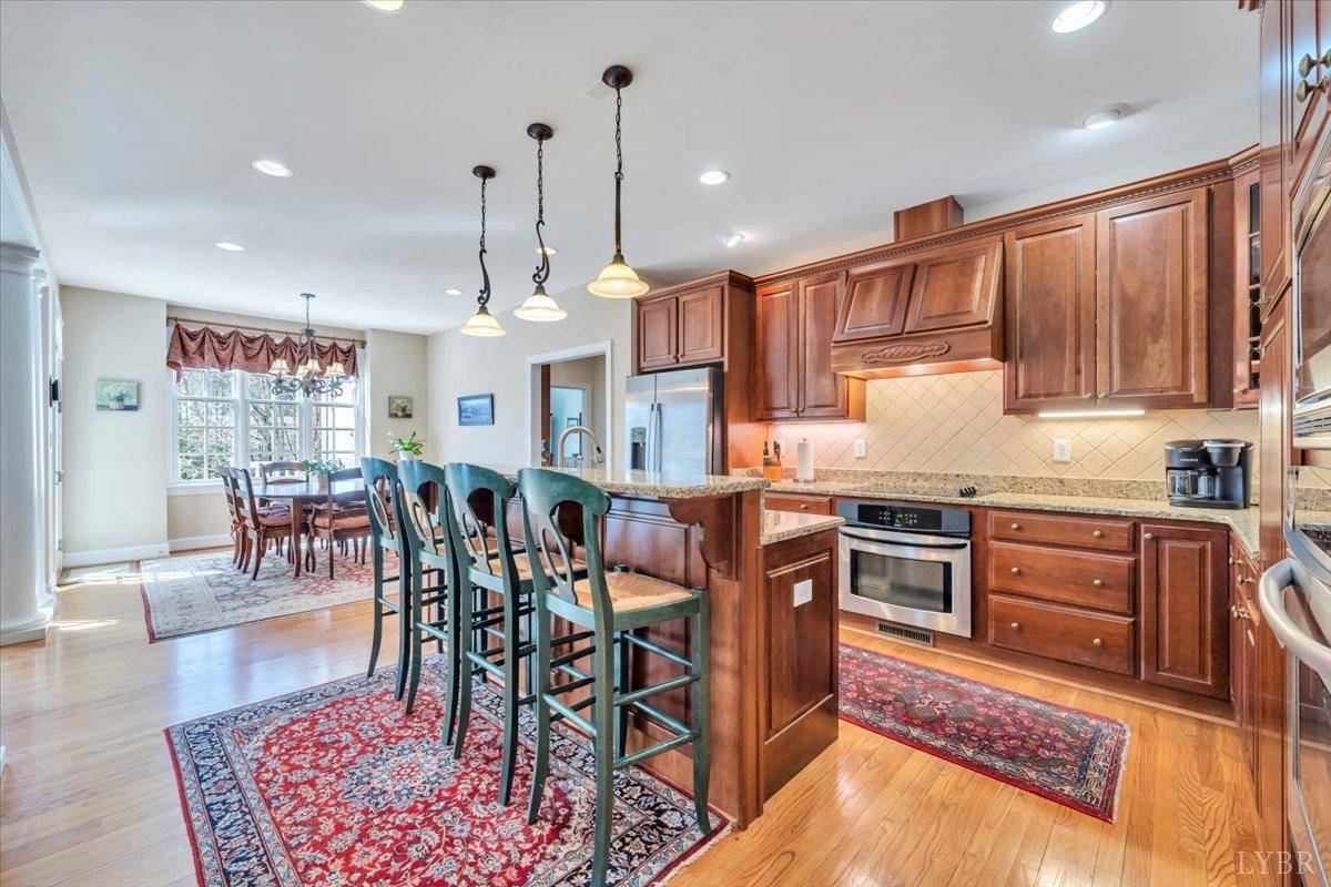 Lynchburg, Virginia 24503, United States, 4 Bedrooms Bedrooms, ,5 BathroomsBathrooms,Residential,Active,86838