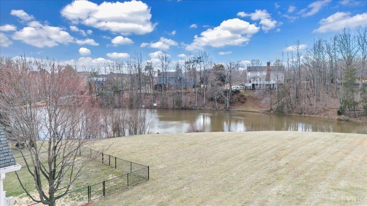 Lynchburg, Virginia 24503, United States, 4 Bedrooms Bedrooms, ,5 BathroomsBathrooms,Residential,Active,86838