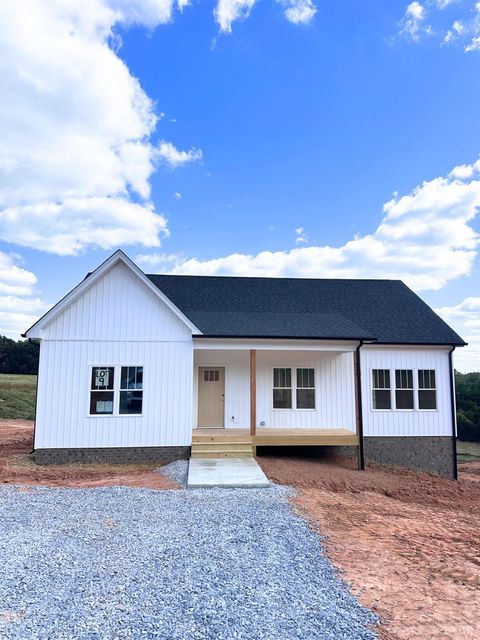 Photo of 10528 Leesville Road, Lynch Station, VA 24571 (MLS # 362277) Photo of 10528 Leesville Road, Lynch Station, VA 24571 (MLS # 362277)