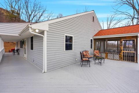 Tiny photo for 5130 Turnpike Road, Lexington, VA 24450 (MLS # 363681)