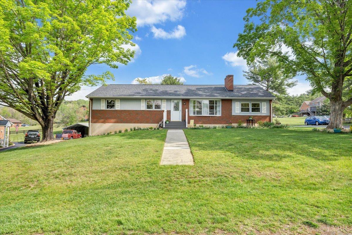 76 Lakeland Circle, Troutville, Virginia image 49