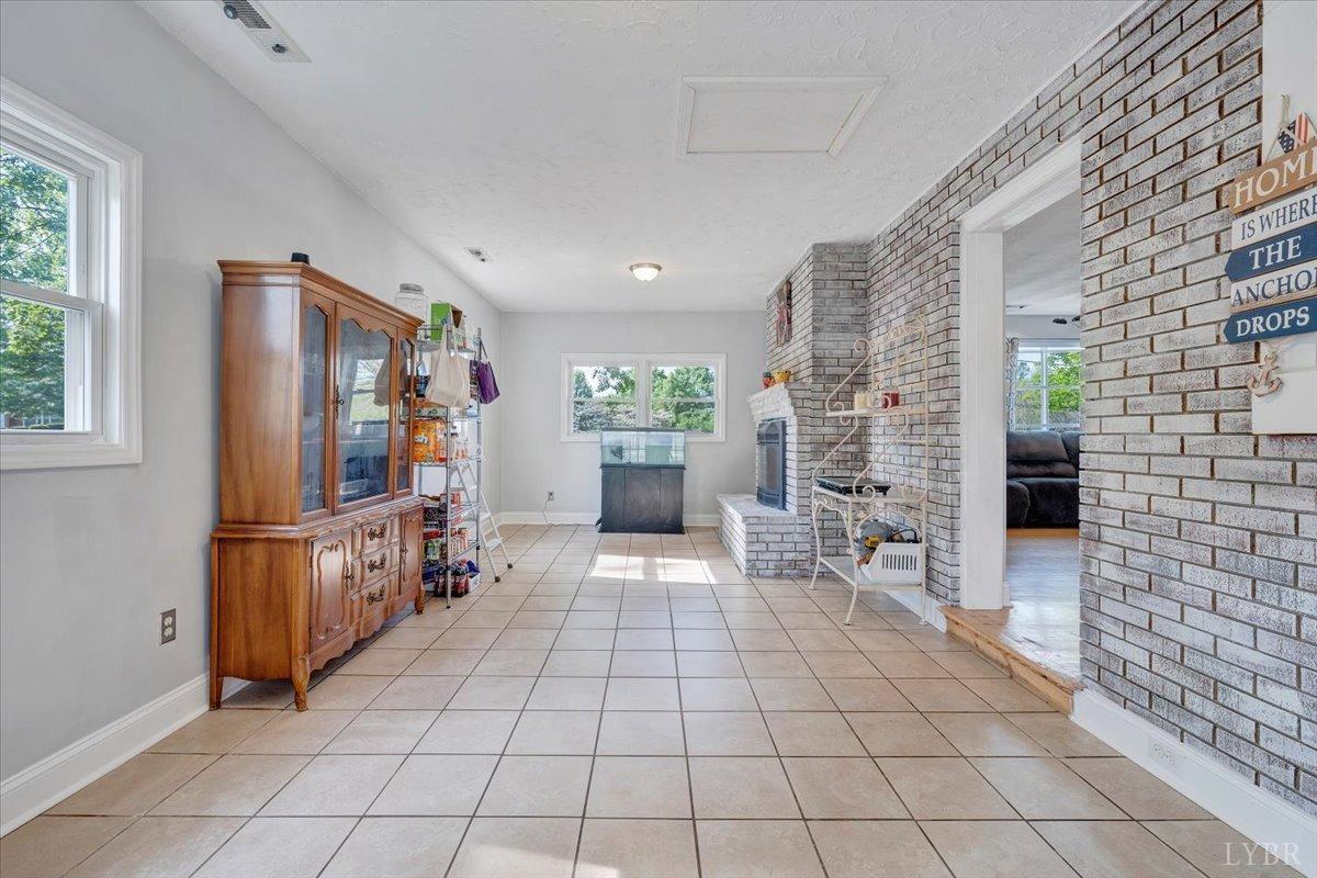 76 Lakeland Circle, Troutville, Virginia image 22
