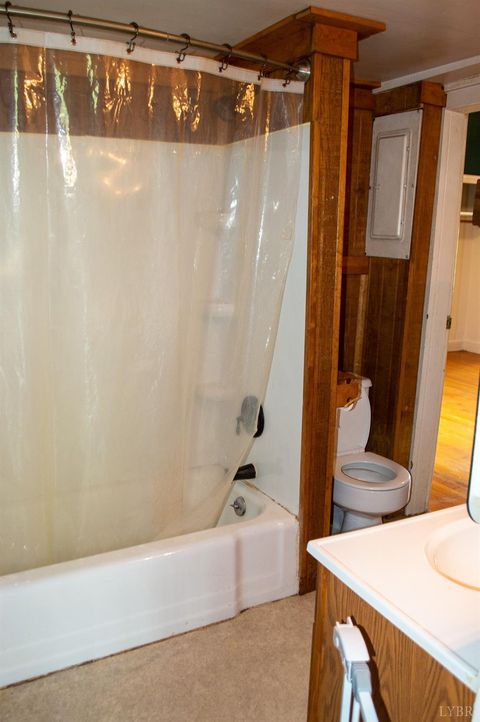 Tiny photo for 3129 Derby Road, Gretna, VA 24557 (MLS # 358997)