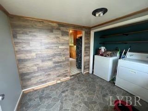 Tiny photo for 3129 Derby Road, Gretna, VA 24557 (MLS # 358997)