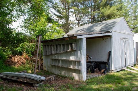 Tiny photo for 3129 Derby Road, Gretna, VA 24557 (MLS # 358997)