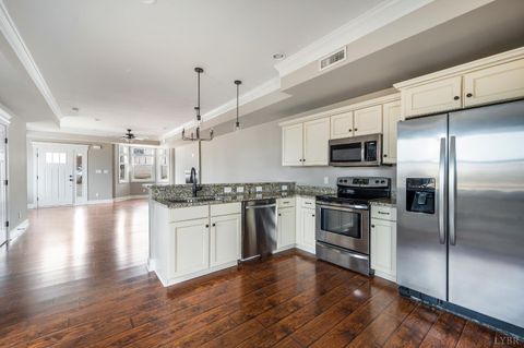 Tiny photo for 207 Capstone Drive, Lynchburg, VA 24502 (MLS # 364577)