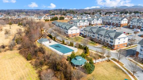 Tiny photo for 207 Capstone Drive, Lynchburg, VA 24502 (MLS # 364577)