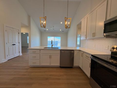 Tiny photo for 420 Capstone Drive #306, Lynchburg, VA 24502 (MLS # 363054)